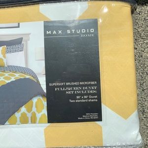 Max Studio Bedding Home Duvet Set Poshmark